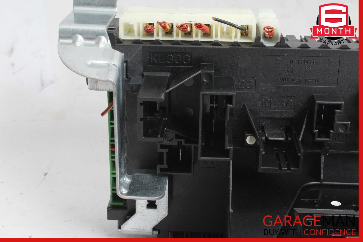 12-16 Mercedes R172 SLK250 SLK350 SLK55 AMG Rear Fuse Relay Box Module Assy OEM