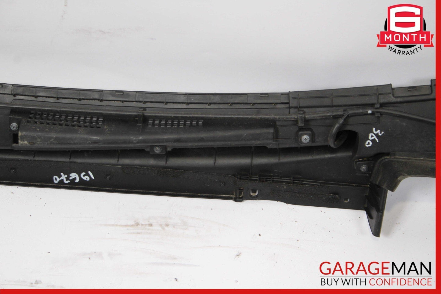 19-21 Genesis G70 Radiator Air Baffle Duct Cover Panel Shroud Assembly OEM
