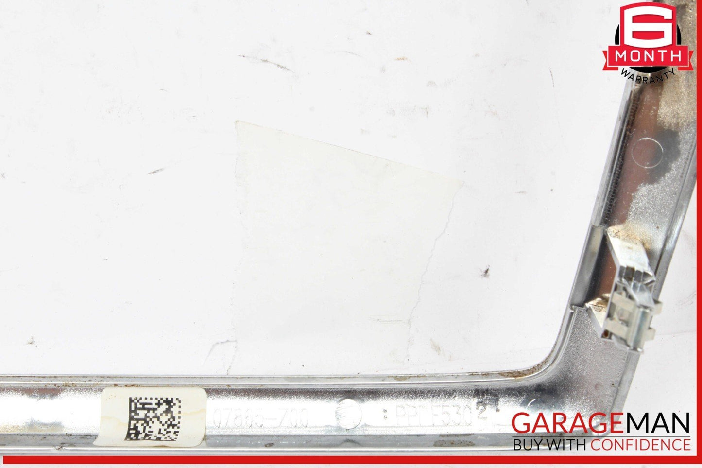 12-16 Mercedes X166 GL350 ML550 Center Console Command Unit Radio Bezel Trim OEM