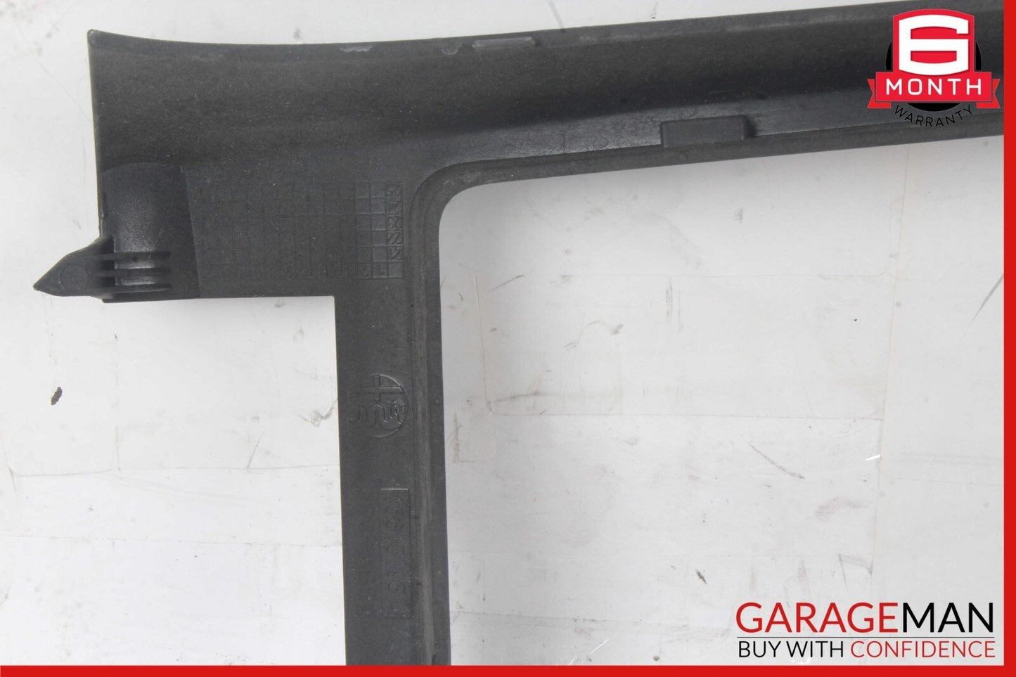 17-23 Alfa Romeo Stelvio Center Console Armrest Trim Panel 156131981 OEM