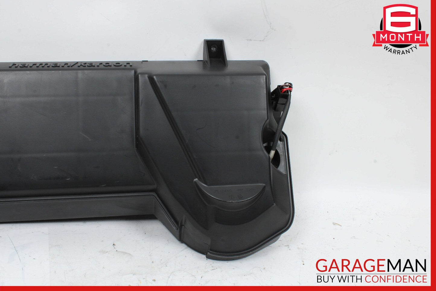 09-13 Mercedes W251 R350 R320 Rear Trunk Subwoofer Speaker 2518200602 OEM