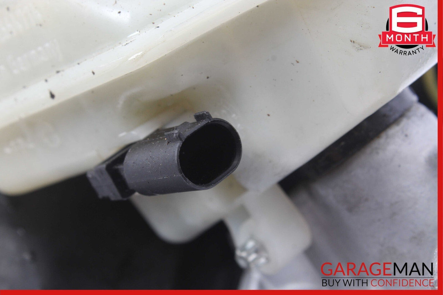 07-11 Mercedes W219 CLS550 CLS63 E550 Power Brake Master Cylinder Pump OEM