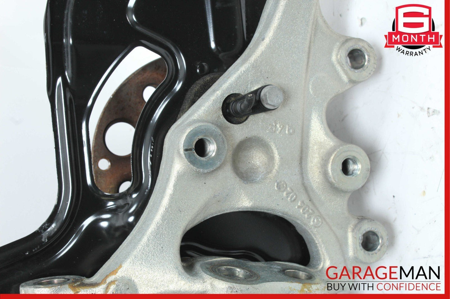 08-20 Mercedes W204 C250 C300 E350 Front Right Side Spindle Knuckle Hub OEM