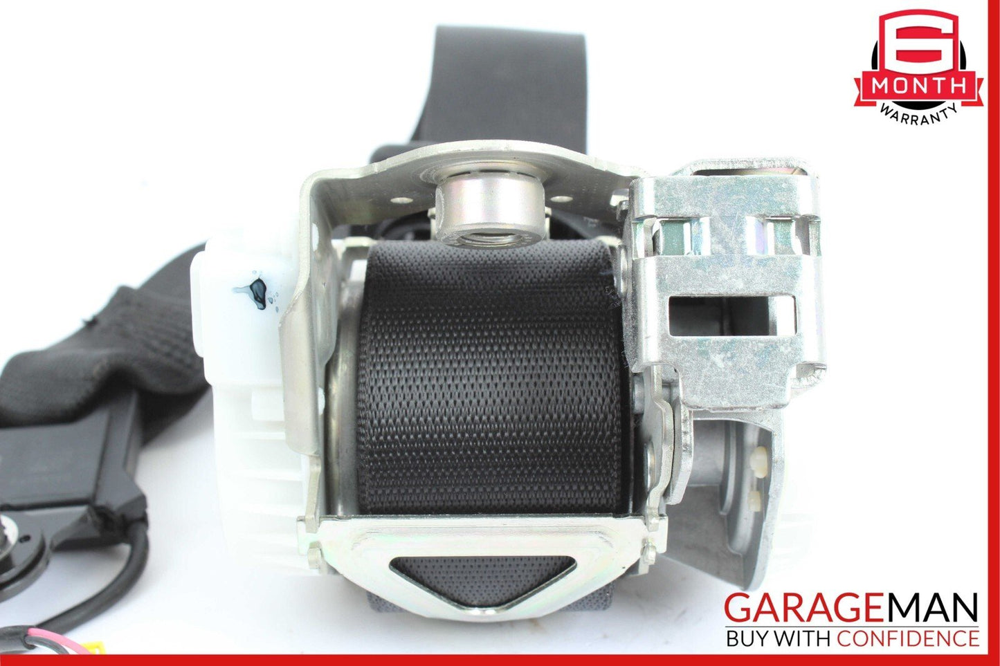 08-15 Mercedes W204 C250 C63 AMG Front Right Side Seatbelt Seat Belt Retractor