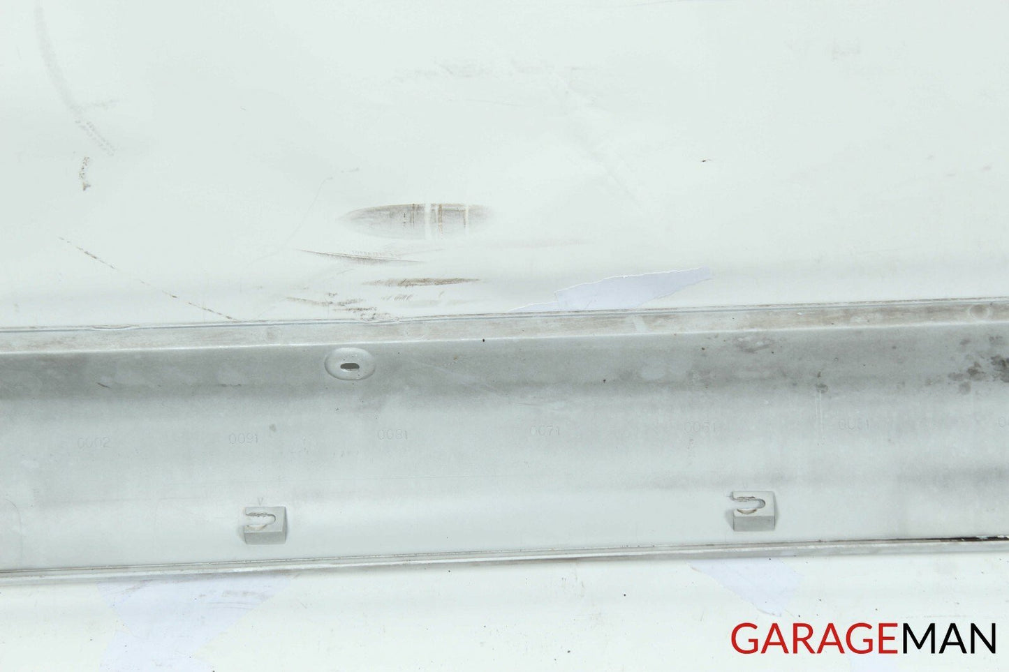 98-05 Mercedes W163 ML500 Right Passenger Side Rocker Skirt Molding Panel Silver