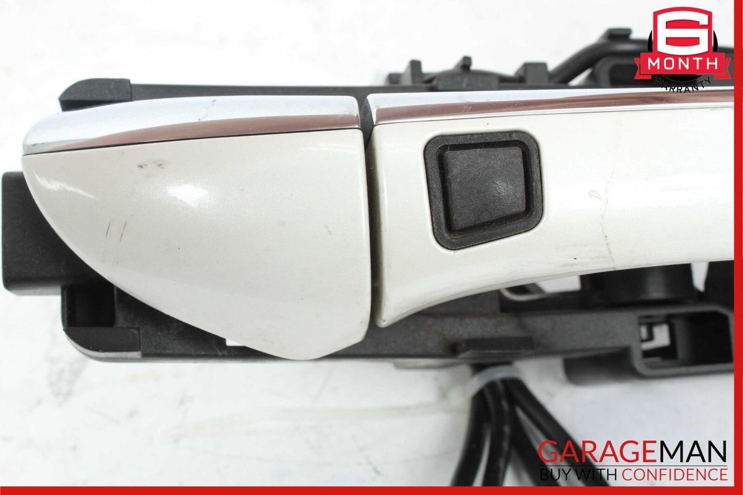 06-11 Mercedes W219 CLS550 Rear Right Side Keyless Go Exterior Door Handle White