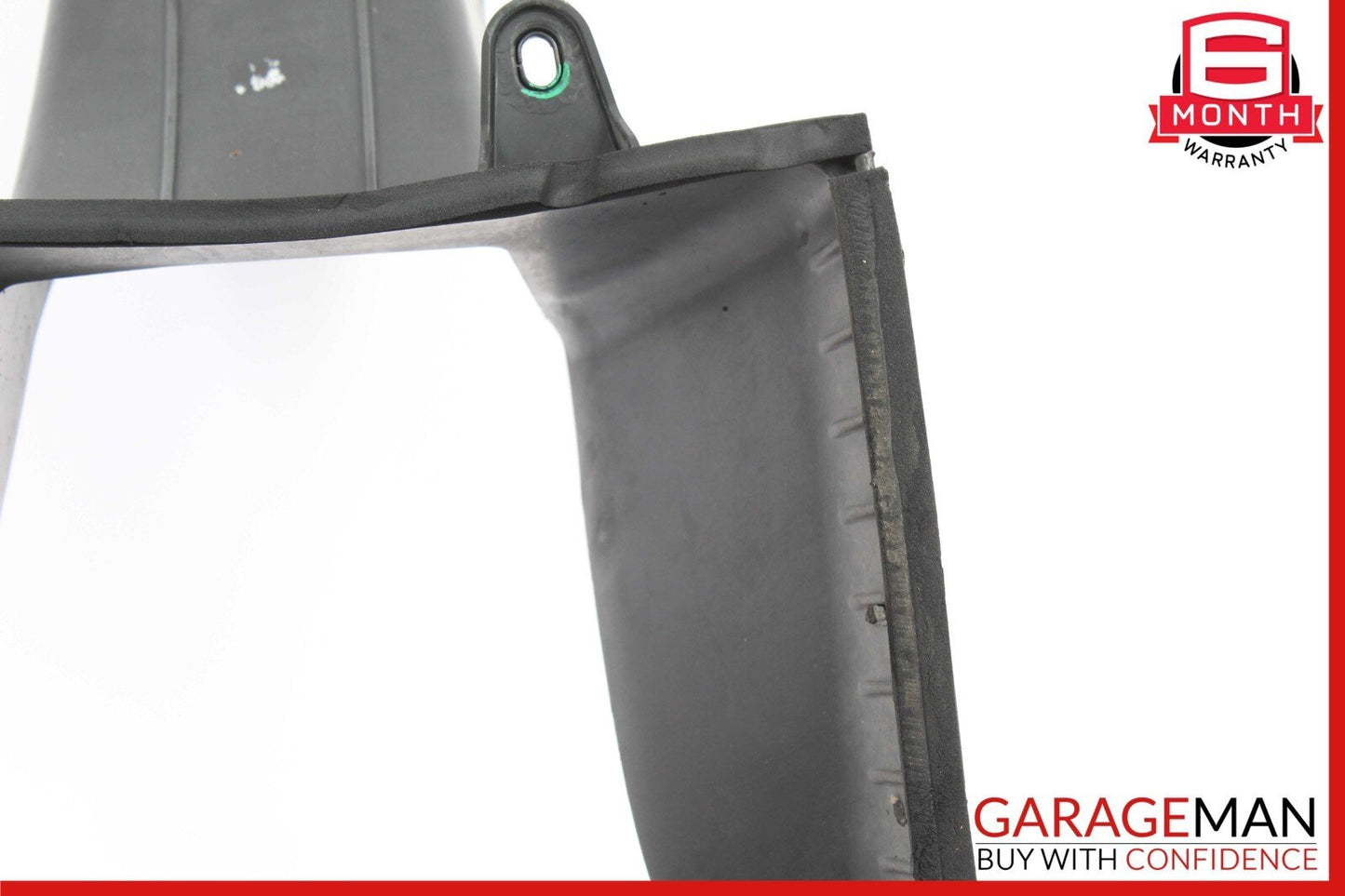 14-17 Maserati Quattroporte Front Left Intercooler Duct Shroud 670002899 OEM