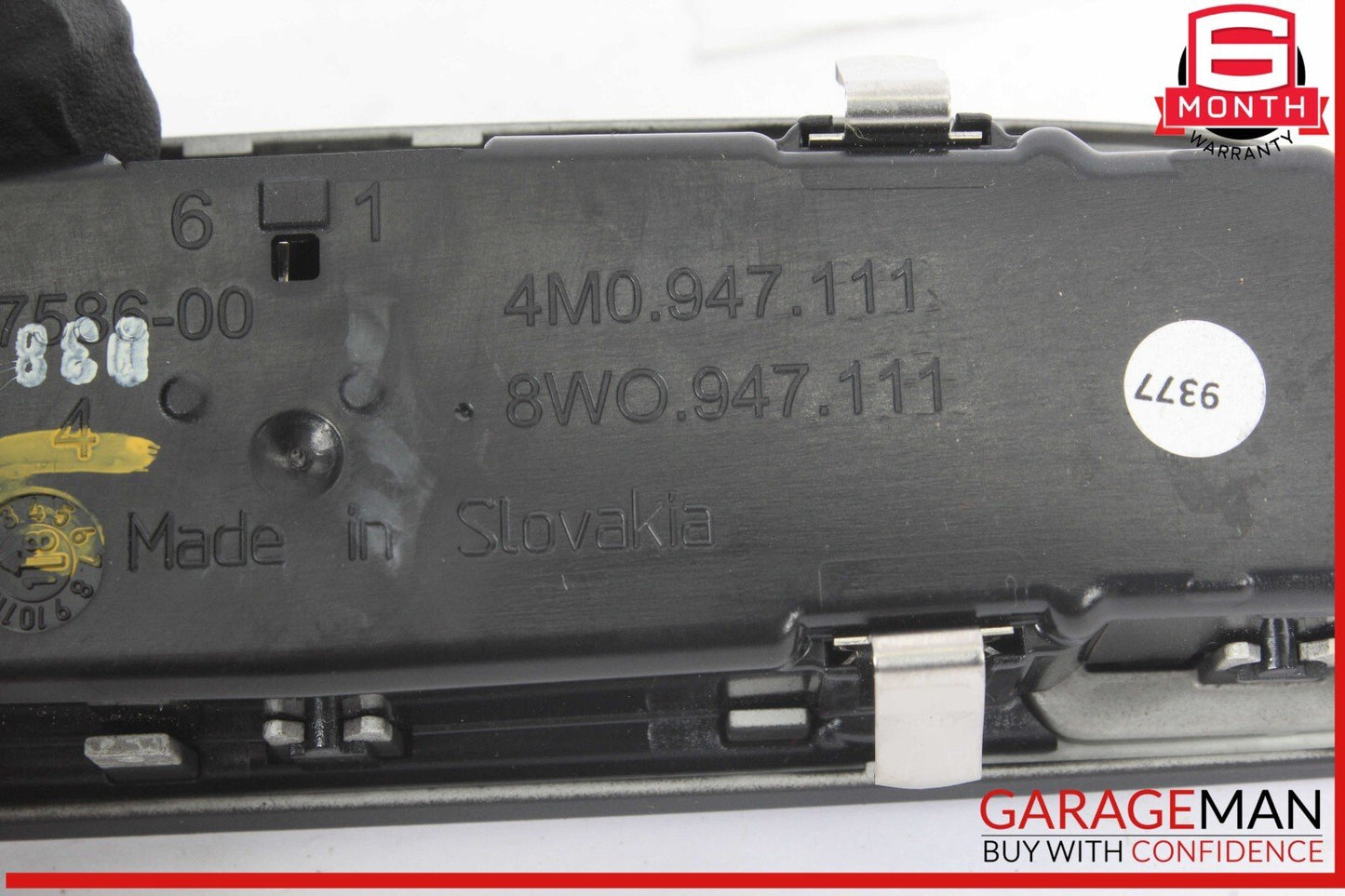 17-24 RS5 S5 Audi A4 Rear Overhead Interior Dome Light Lamp Black 4M0947111 OEM