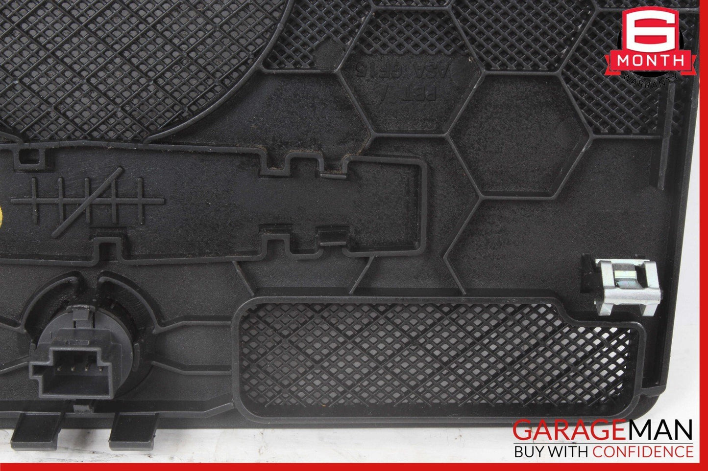 08-11 Mercedes W204 C63 AMG C300 Dash Dashboard Speaker Cover Grille Grill OEM