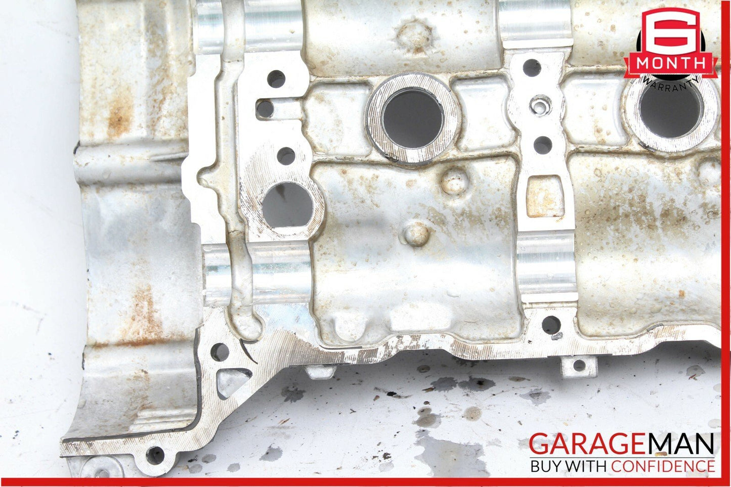 06-10 Mercedes W251 R350 CLK350 SLK350 Left Cylinder Head Cover 2720161205 OEM