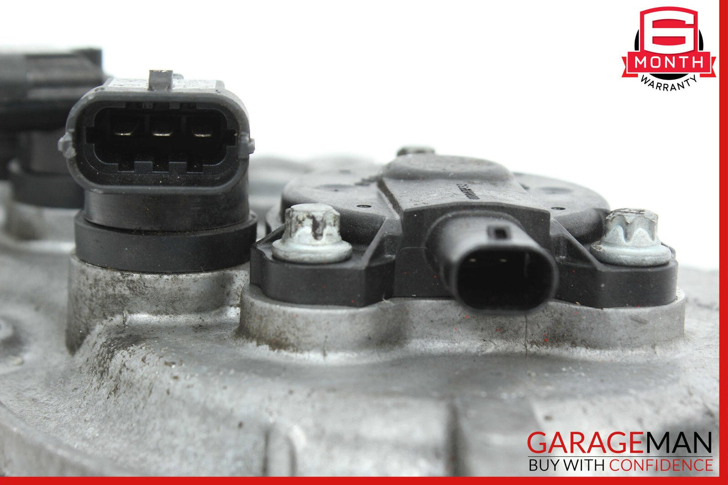 05-13 Mercedes-Benz CLK350 W209 Front Right Engine Timing Chain Cover Plate 2720150101