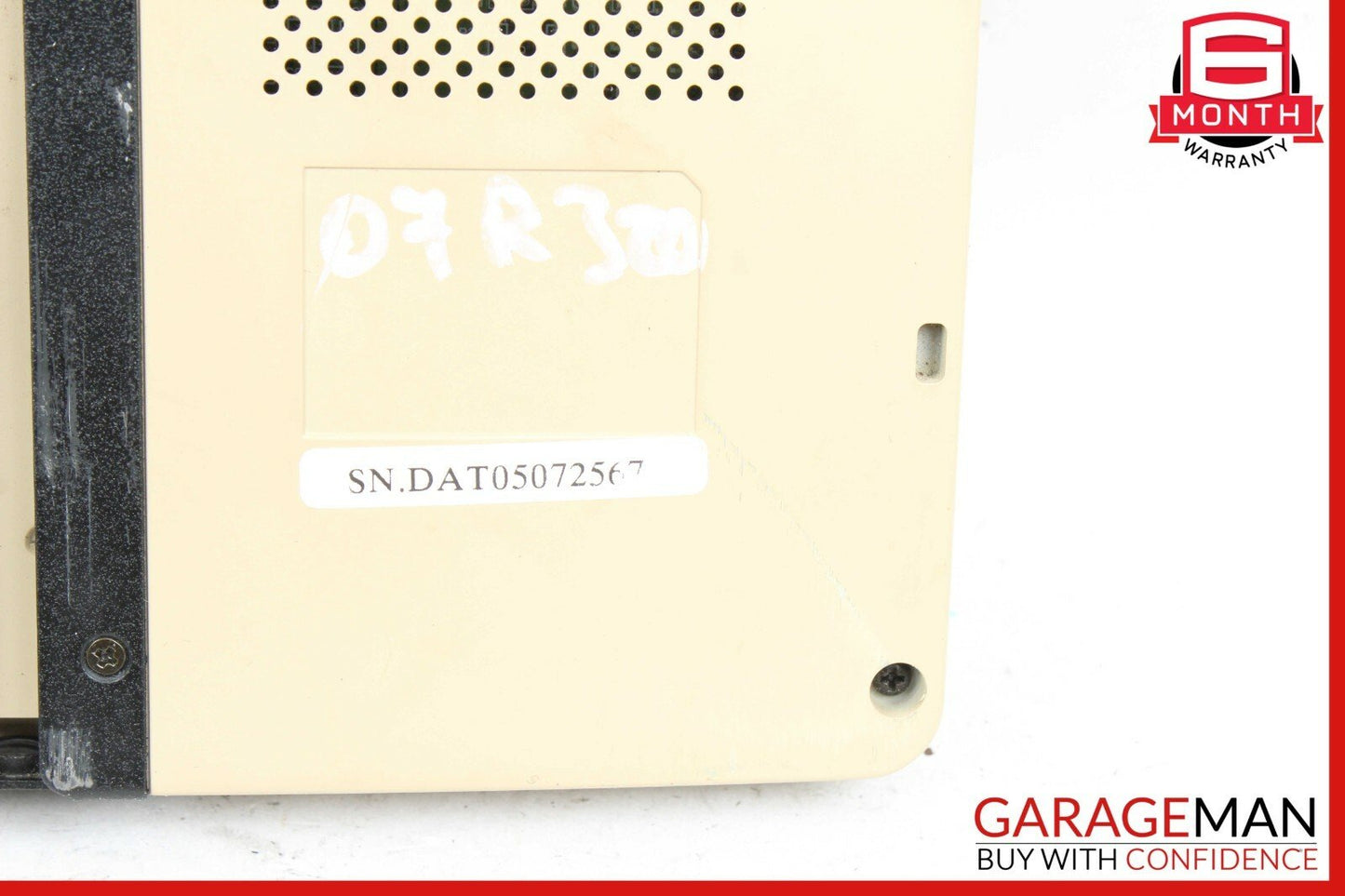 07-12 Mercedes W251 R320 Rear Entertainment Screen Monitor Display Beige