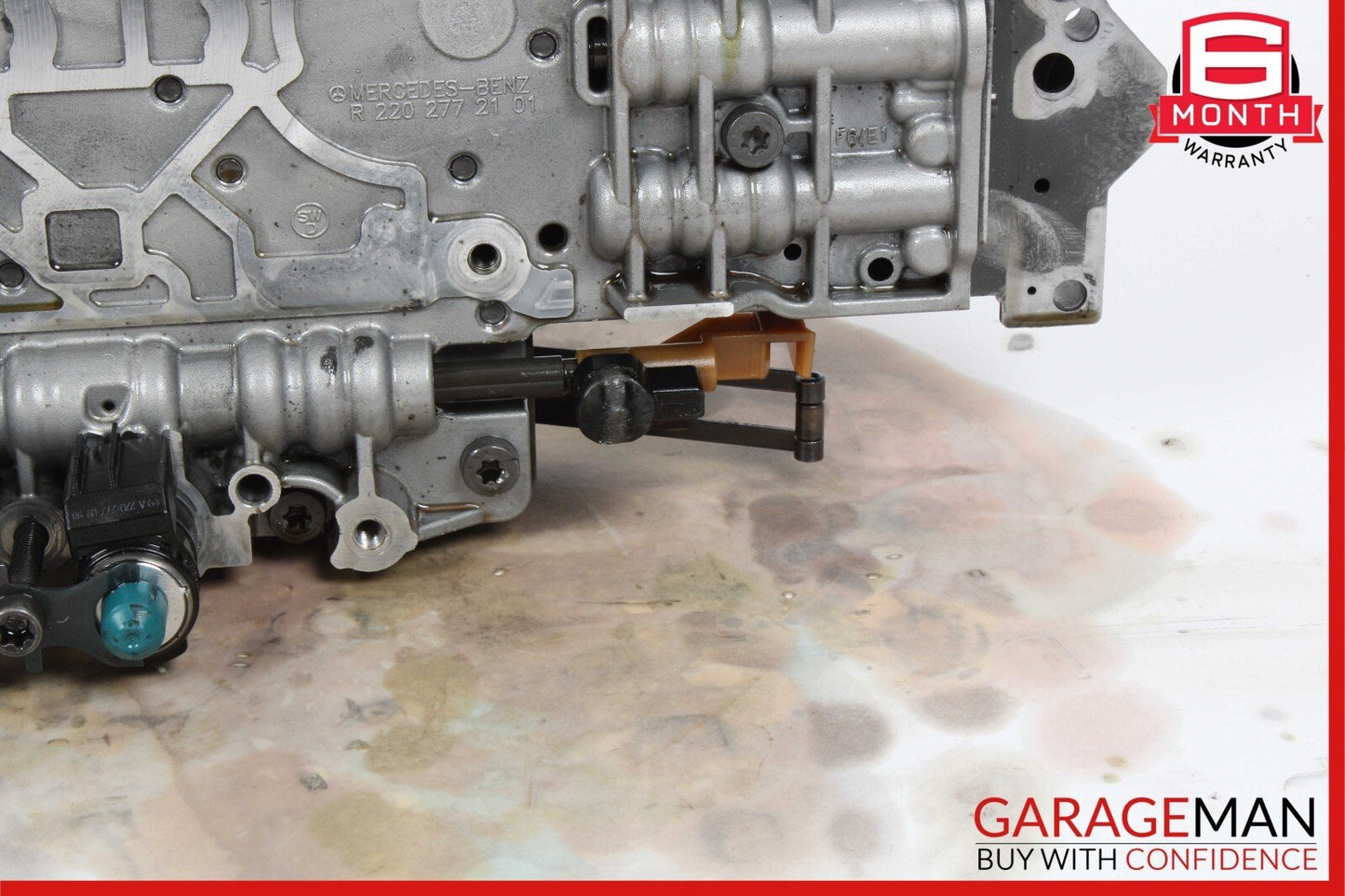 Mercedes C300 E350 GLK350 7G Tronic Transmission Valve Body TCM 2122700106 OEM