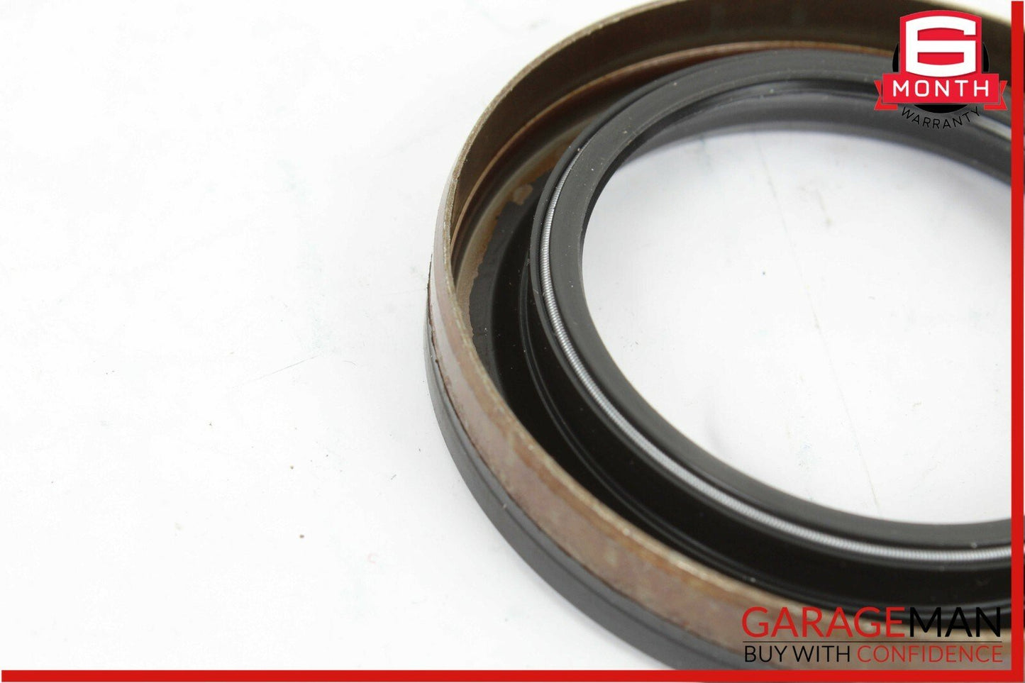 Rear Outlet Wheel Hub Seal Shaft Seal Differential Ring 82019154