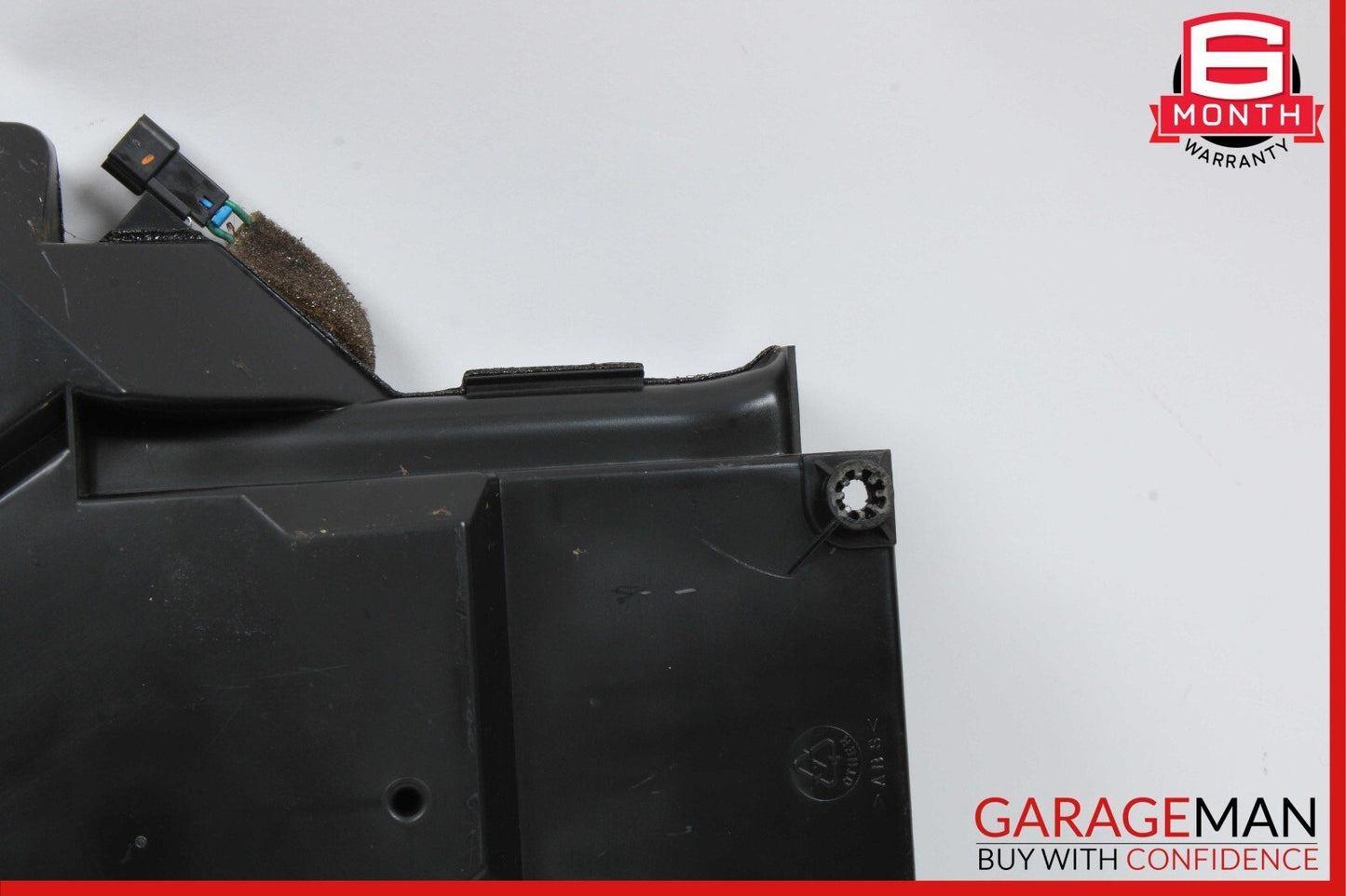 98-05 Mercedes W163 ML320 ML55 AMG Audio Sound System Subwoofer Box Assembly