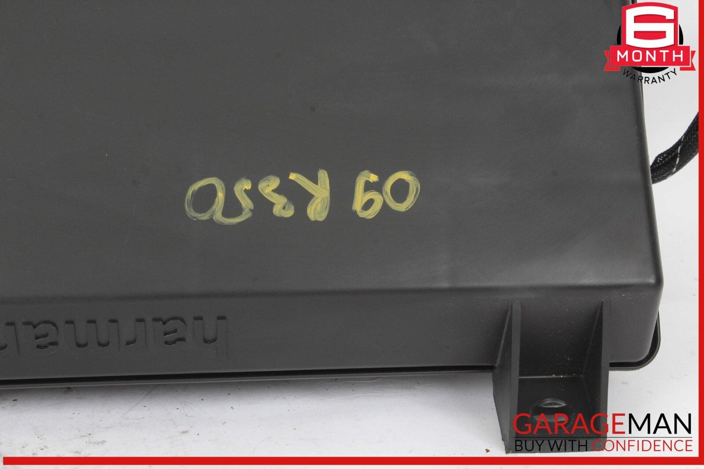 09-13 Mercedes W251 R350 4MATIC Rear Trunk Subwoofer Speaker 2518200602 OEM