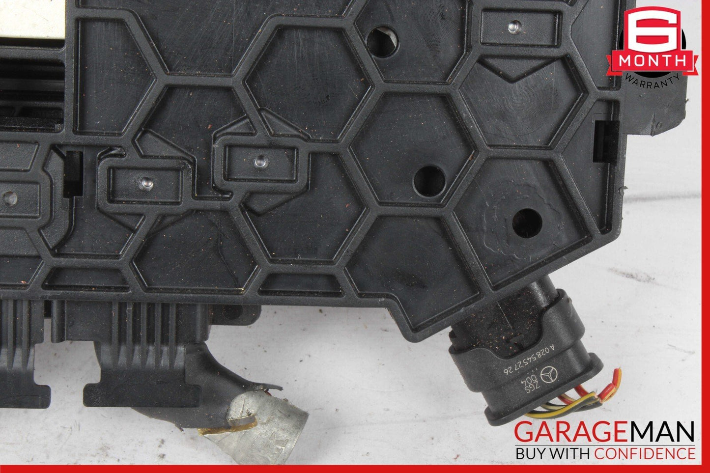 15-19 Mercedes W205 C300 GLC300 Fuse Box Power Distribution Box Module