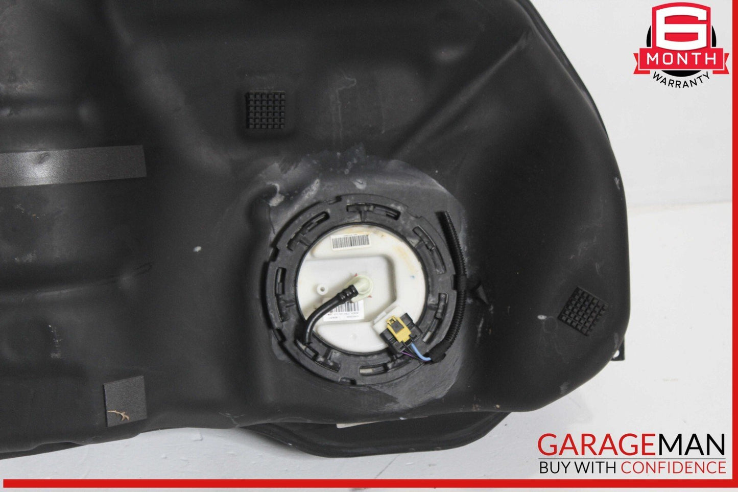 17-20 Maserati Levante Ghibli 3.0L Gas Fuel Tank Reservoir Assembly OEM
