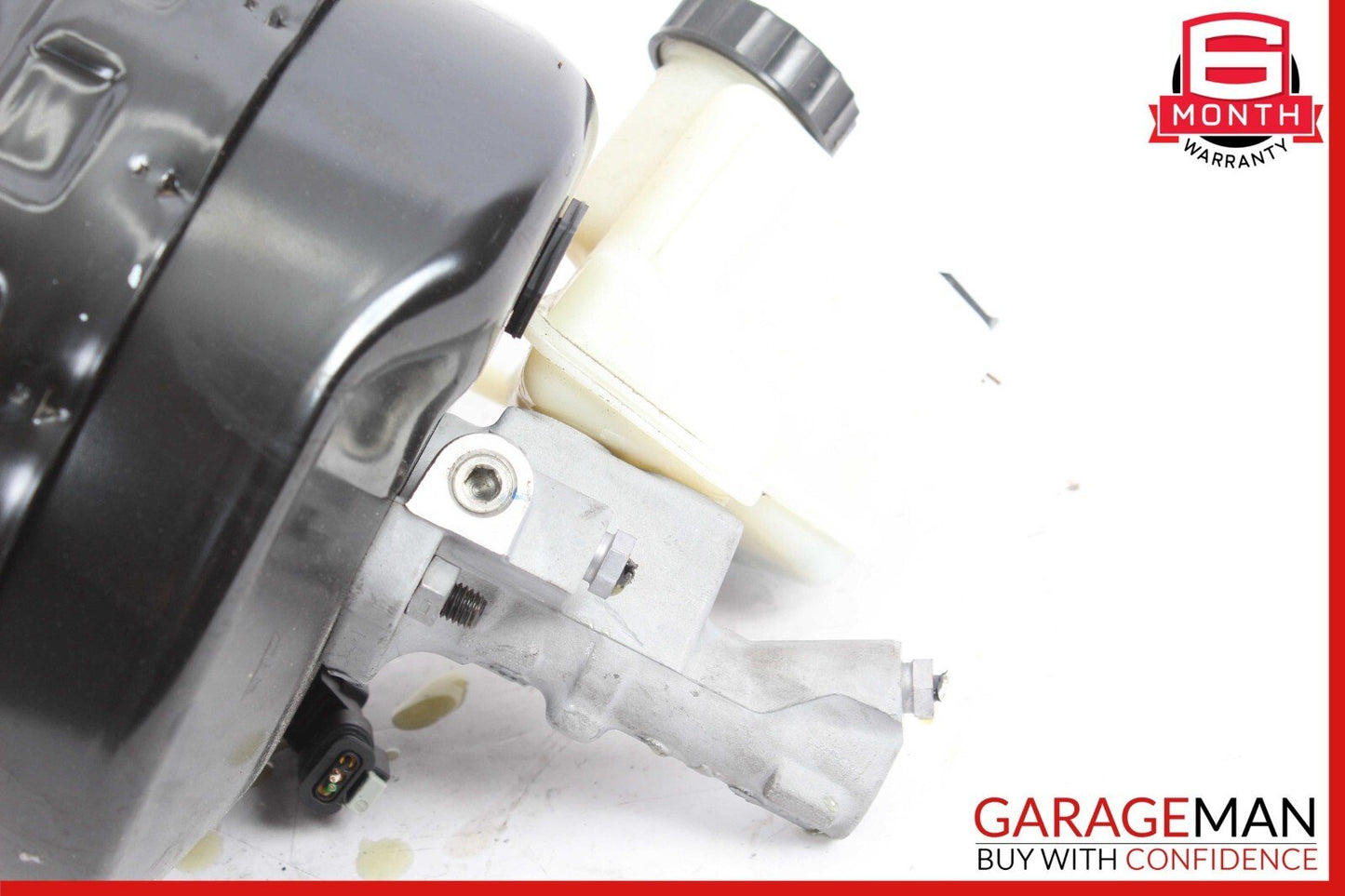 10-17 Mercedes W207 E350 C300 Master Cylinder Power Brake Booster OEM