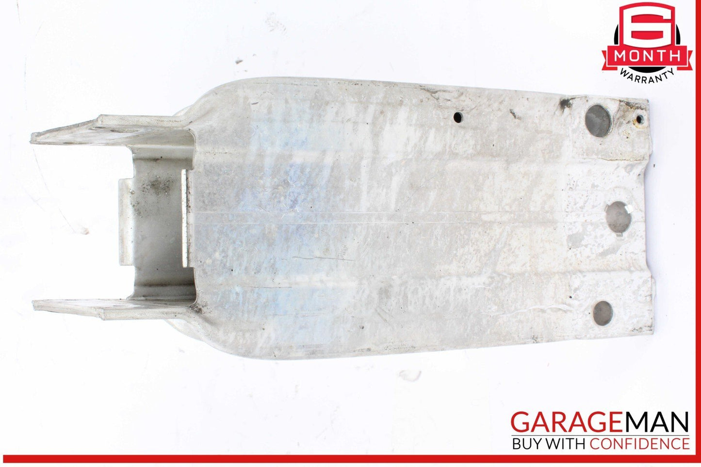 10-18 Mercedes W212 E350 Bluetec Front Right Side Bumper Reinforcement Bracket