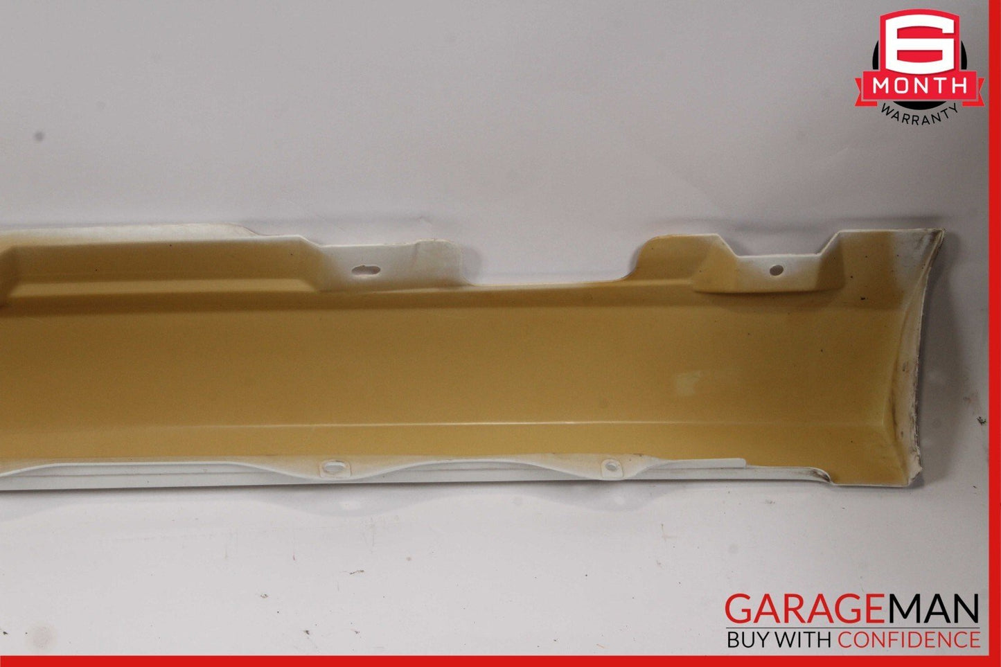 06-13 Mercedes W251 R350 Left Side Skirt Rocker Moulding Panel Alabaster White