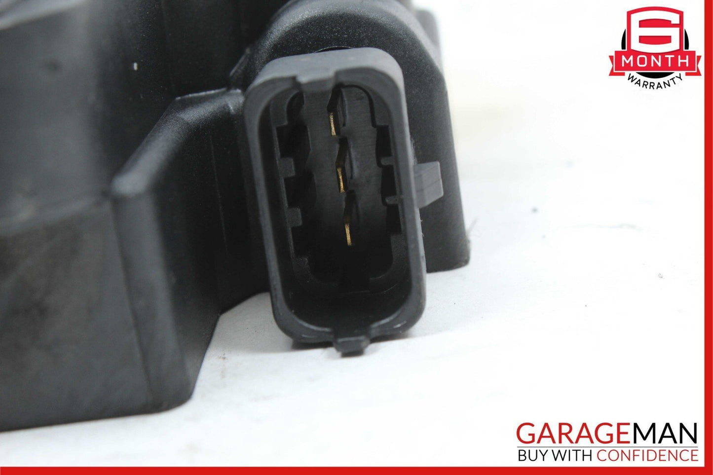 98-06 Mercedes W215 CL55 C320 S500 SL500 S430 Ignition Coil Pack 0001587803 OEM