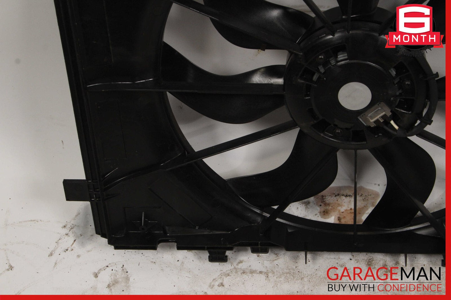 12-20 Mercedes R172 SLK250 CLA250 Engine Radiator Cooling Fan Motor Shroud Assy