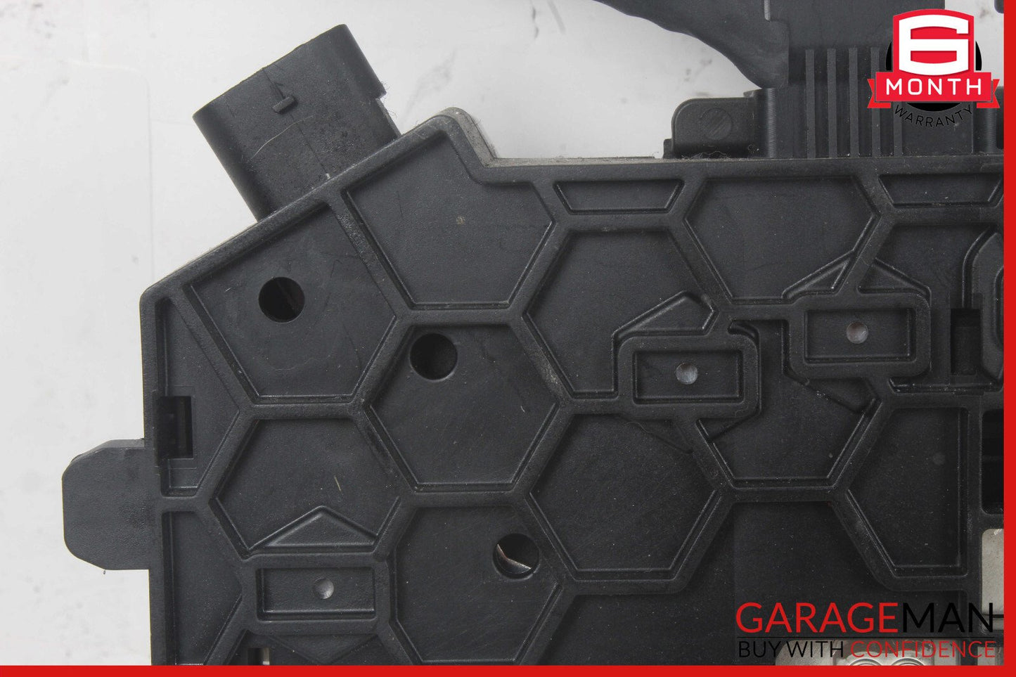 15-19 Mercedes W205 C300 GLC300 Fuse Box Power Distribution Box Module