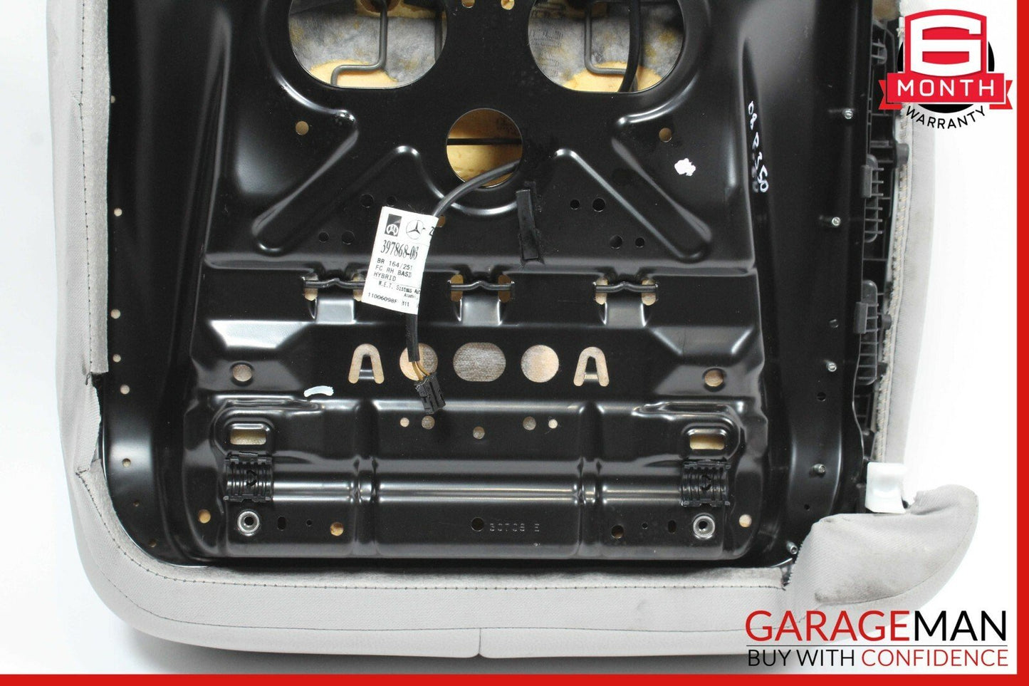 06-10 Mercedes W251 R350 R500 Front Right Side Lower Bottom Seat Cushion Gray
