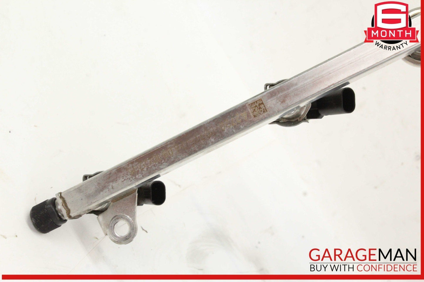 05-12 Mercedes W204 C300 Fuel Injector Rail w/ Fuel Injectors 2720700995 OEM
