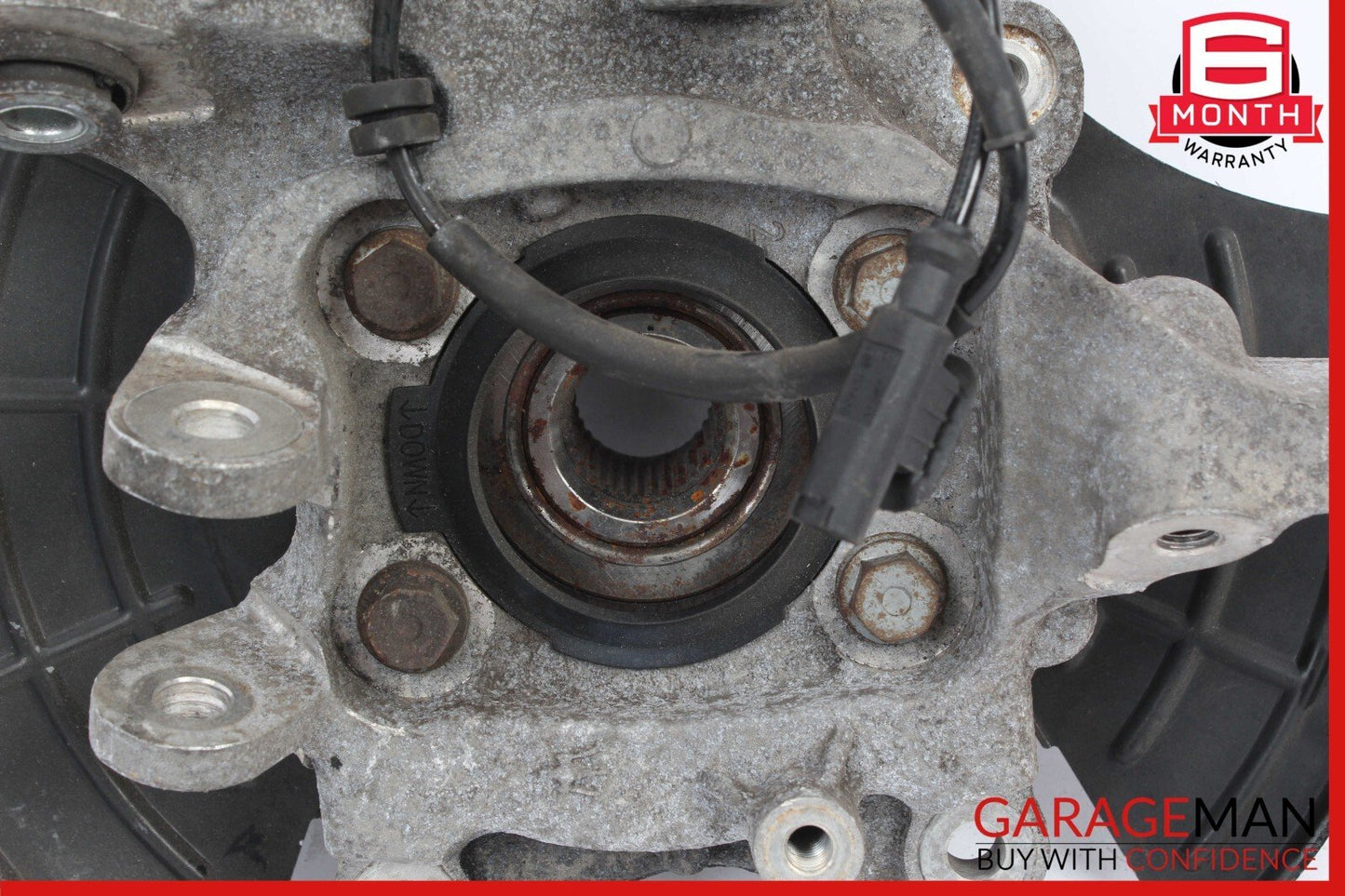 17-22 Maserati Ghibli SQ4 M157 Rear Right Side Spindle Knuckle Hub OEM