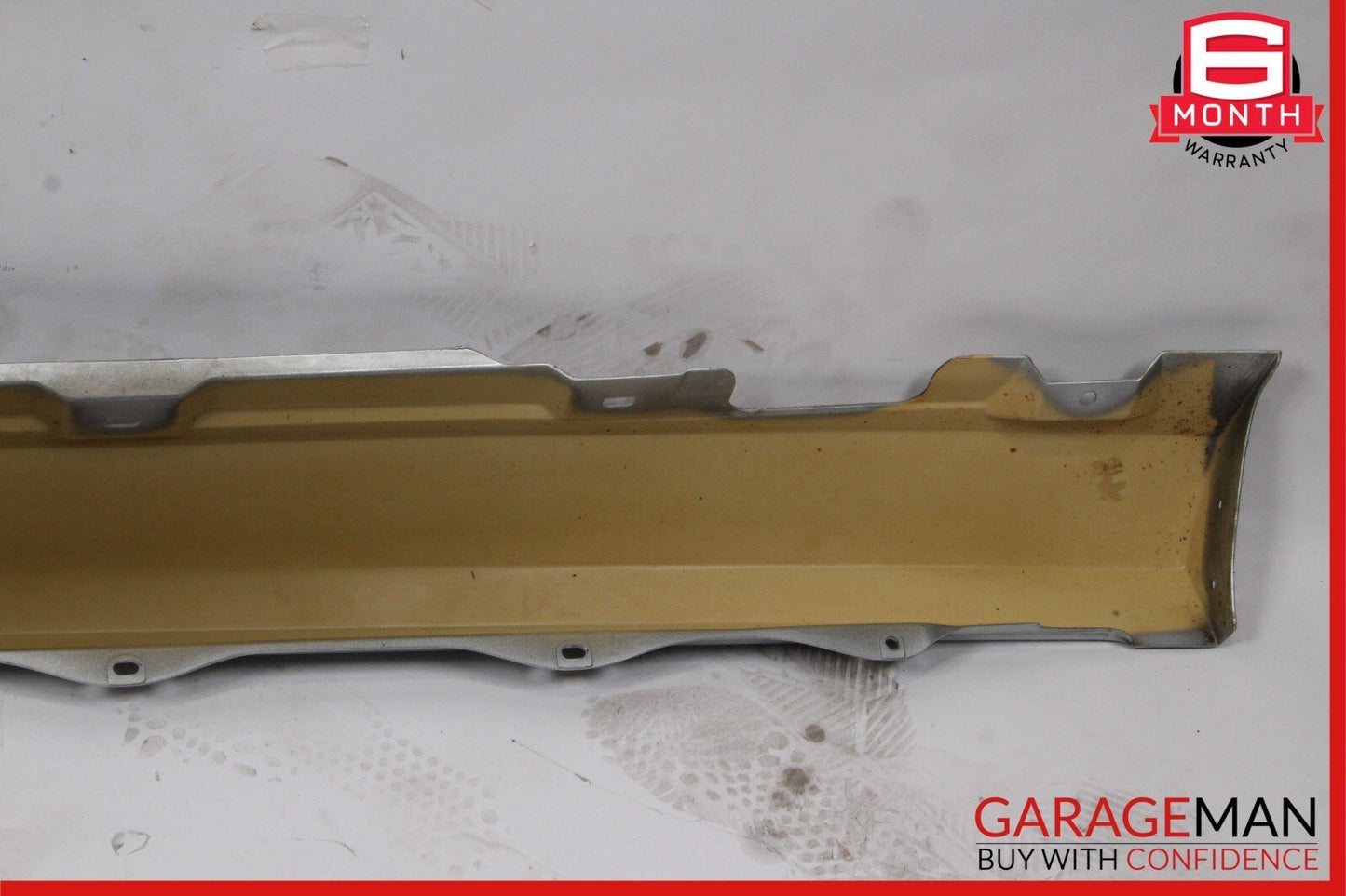 06-13 Mercedes W251 R350 Left Side Rocker Skirt Molding Panel Iridium Silver