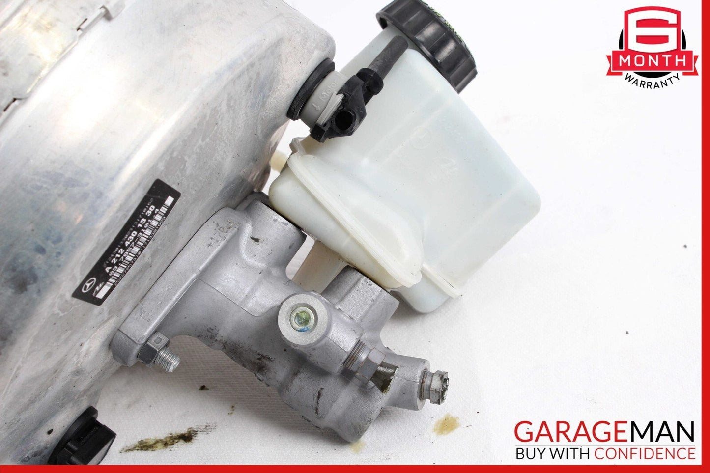 14-18 Mercedes W212 E350 E400 Power Brake Booster Master Cylinder Reservoir OEM