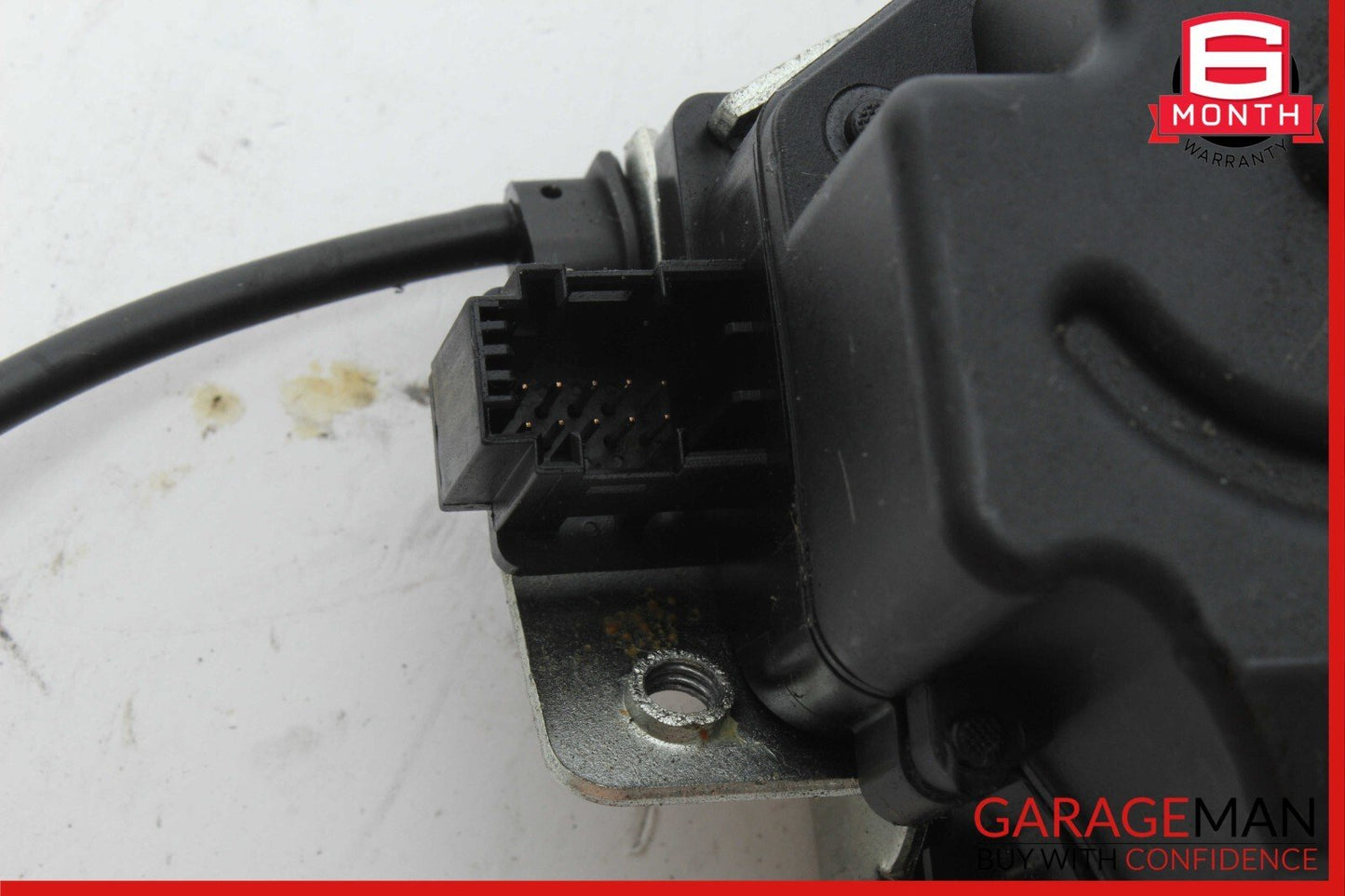 06-13 Mercedes R500 ML500 ML320 GL550 Rear Trunk Tailgate Lock Latch Actuator