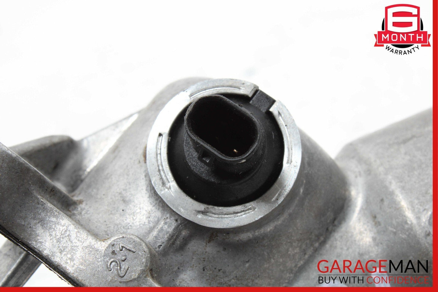 05-12 Mercedes W212 E550 C350 R350 Water Thermostat Housing 2722000115 OEM