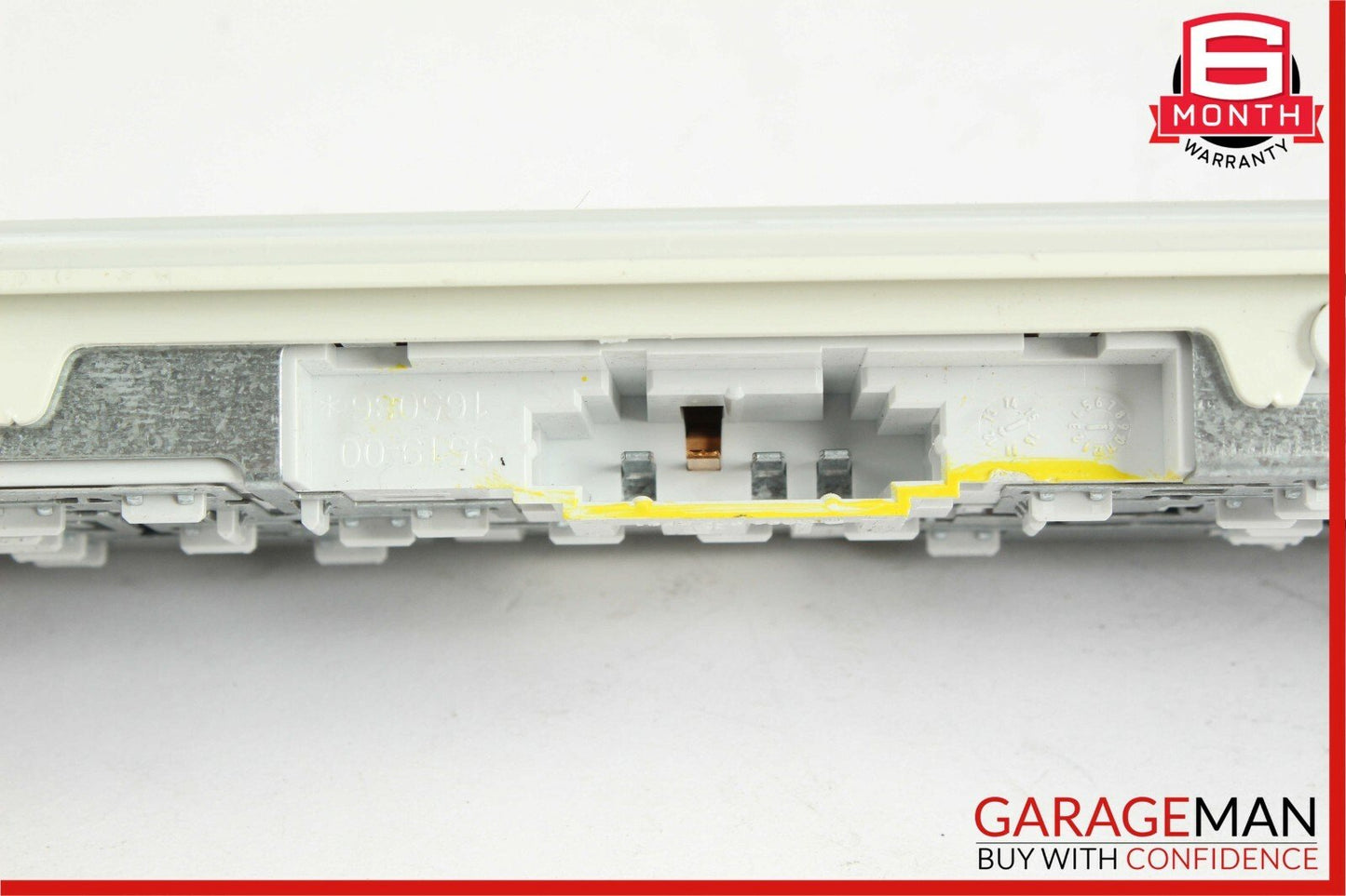 08-14 Mercedes W204 C250 Rear Overhead Dome Light Lamp Reading Map OEM