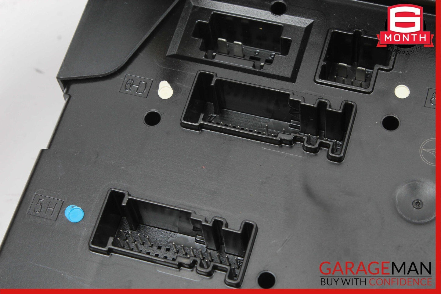 10-11 Mercedes W212 E350 E550 Rear SAM Module Fuse Box Relay 2129060605 OEM