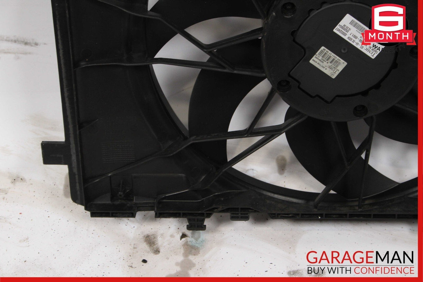 08-18 Mercedes E350 C300 Engine Radiator Cooling Fan Motor Shroud Assembly