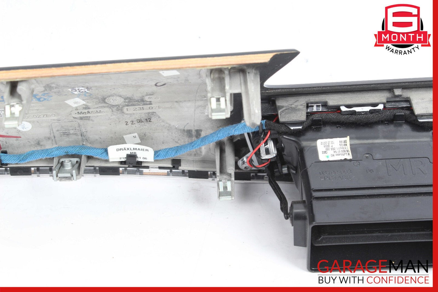 12-18 Mercedes W218 CLS500 Front Dash Trim Bezel Air Vent Cover Assy Walnut OEM