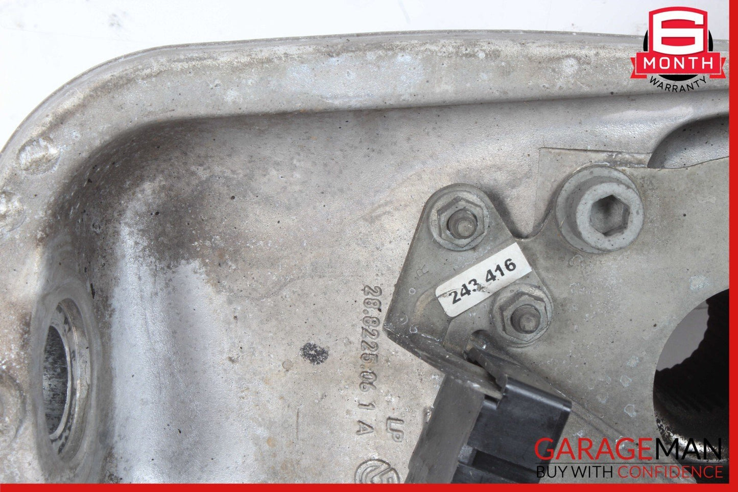 03-10 Maserati Quattroporte M139 Front Right Wheel Spindle Knuckle Hub Bearing