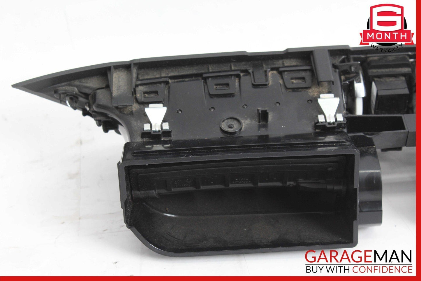 17-22 Alfa Romeo Giulia Center Air Dash AC A/C Heater Vent Black 1561382370 OEM