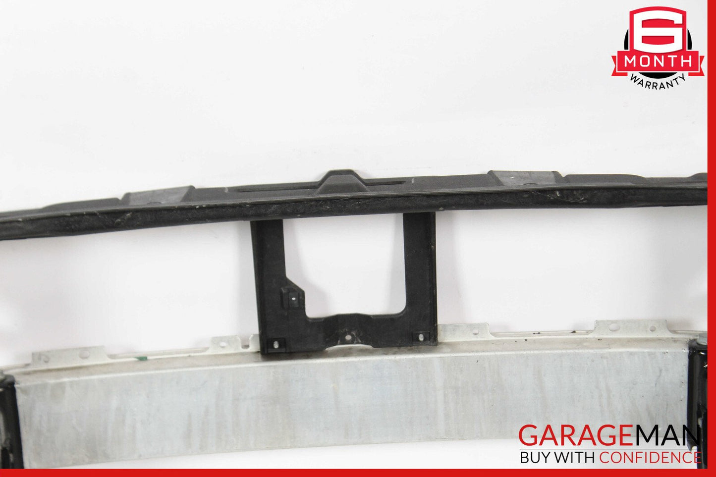 07-10 Mercedes W216 CL550 Front Reinforcement Bar Upper Radiator Support Clip