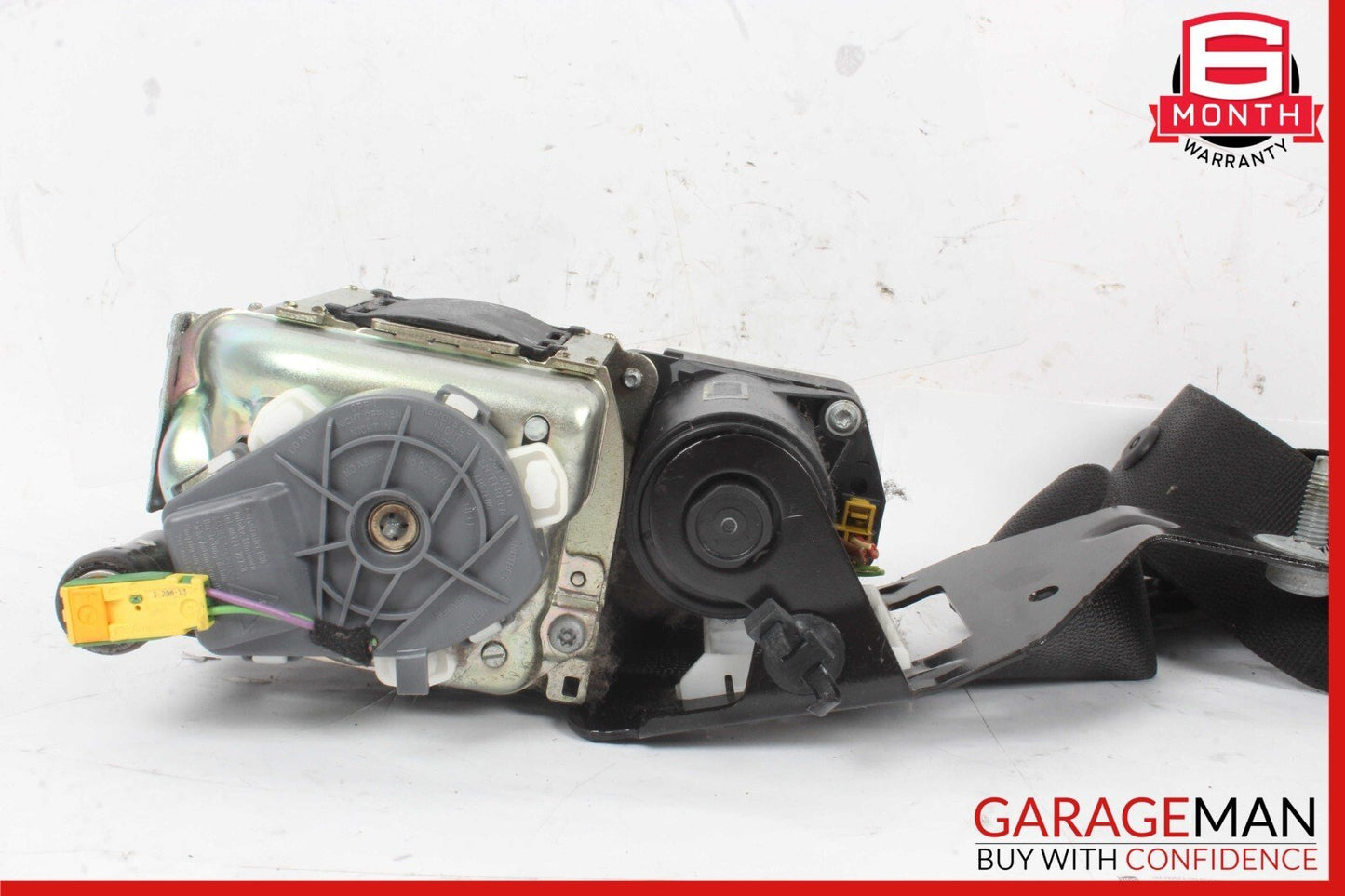 10-14 Mercedes W218 CLS500 Front Left Side Seatbelt Seat Belt Retractor OEM