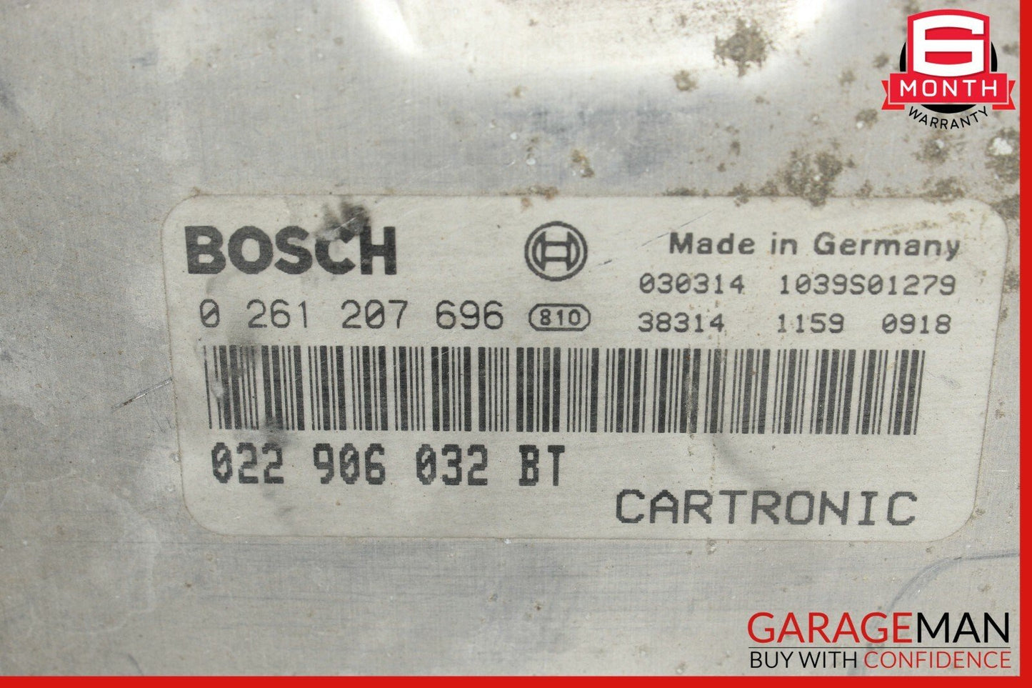 03-06 Porsche Cayenne 955 ECU ECM Engine Control Module Unit 0261207696 OEM