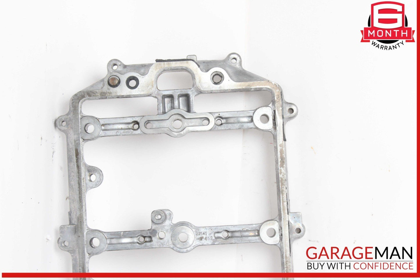 15-17 Hyundai Genesis G80 Left Cylinder Head Camshaft Holder 22141-3F452 OEM