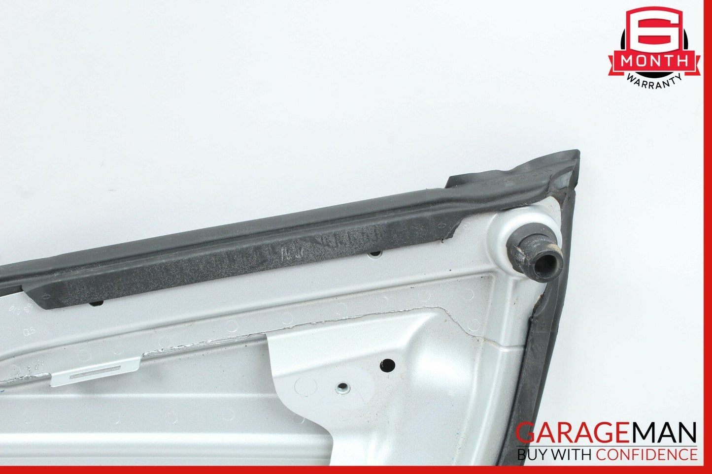 05-11 Mercedes R171 SLK350 Rear Right Side Window Roof C Pillar Panel Silver OEM