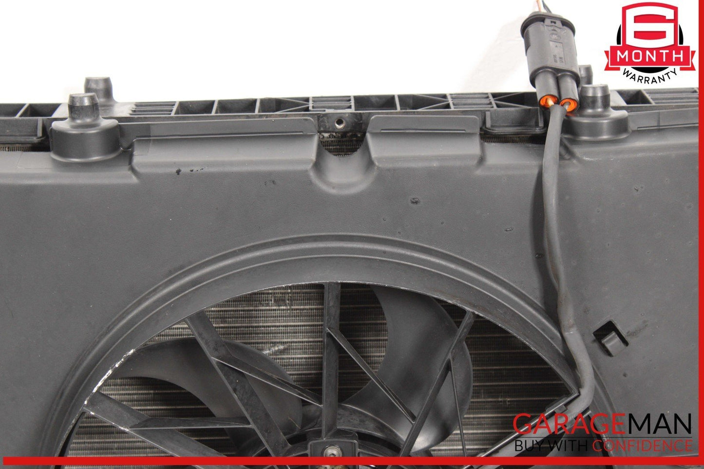 98-02 Mercedes W210 E320 Engine Motor Cooling Radiator Assembly OEM