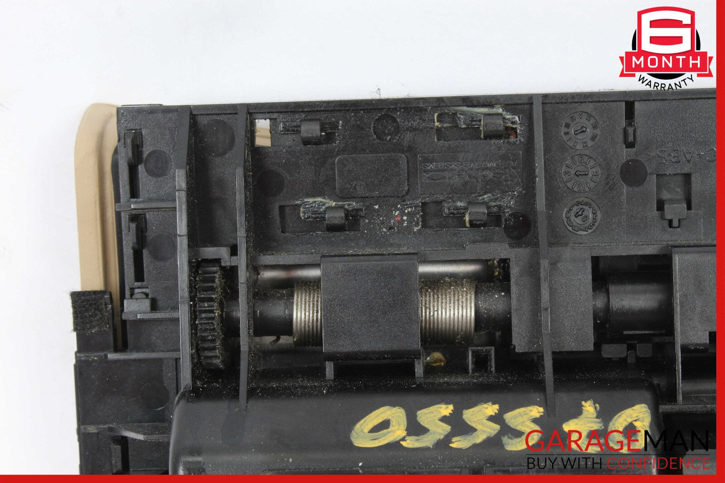 07-09 Mercedes W221 S550 Ash Tray Ashtray Lighter Trim 2216801552 OEM