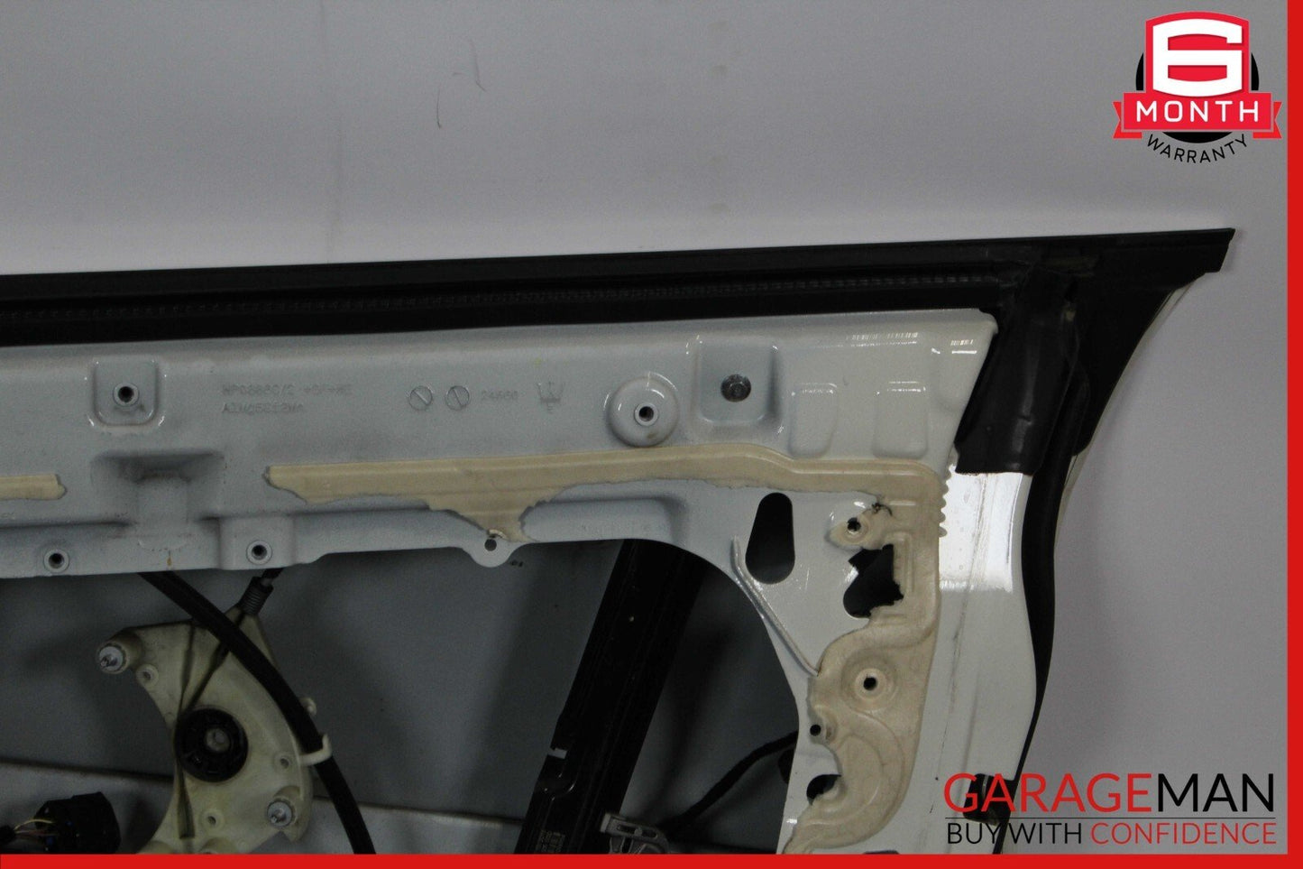 14-22 Maserati Ghibli S Q4 M157 Front Right Side Exterior Door Shell Frame White