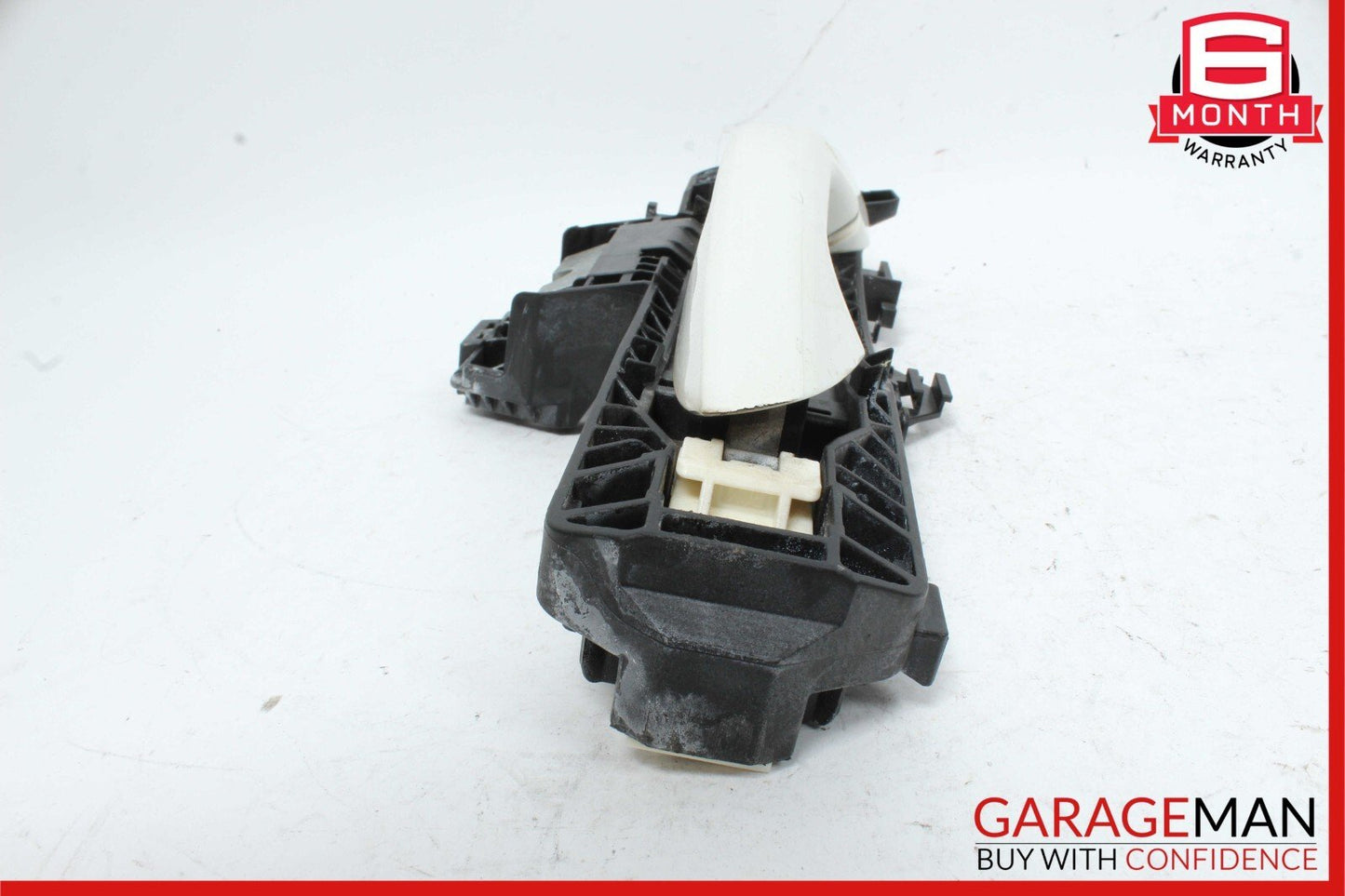 08-11 Mercedes W204 C350 C300 Right Side Exterior Door Handle Front / Rear White